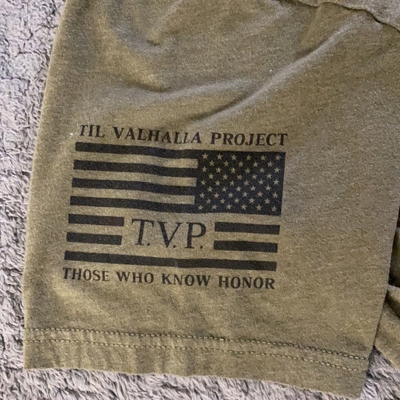 Olive Green XXL Distressed Flag shirt - Picture 4 of 5